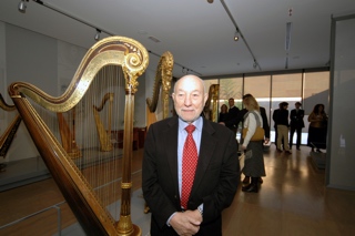 Signor Salvi all’interno del Museo nel giorno dell’inaugurazione